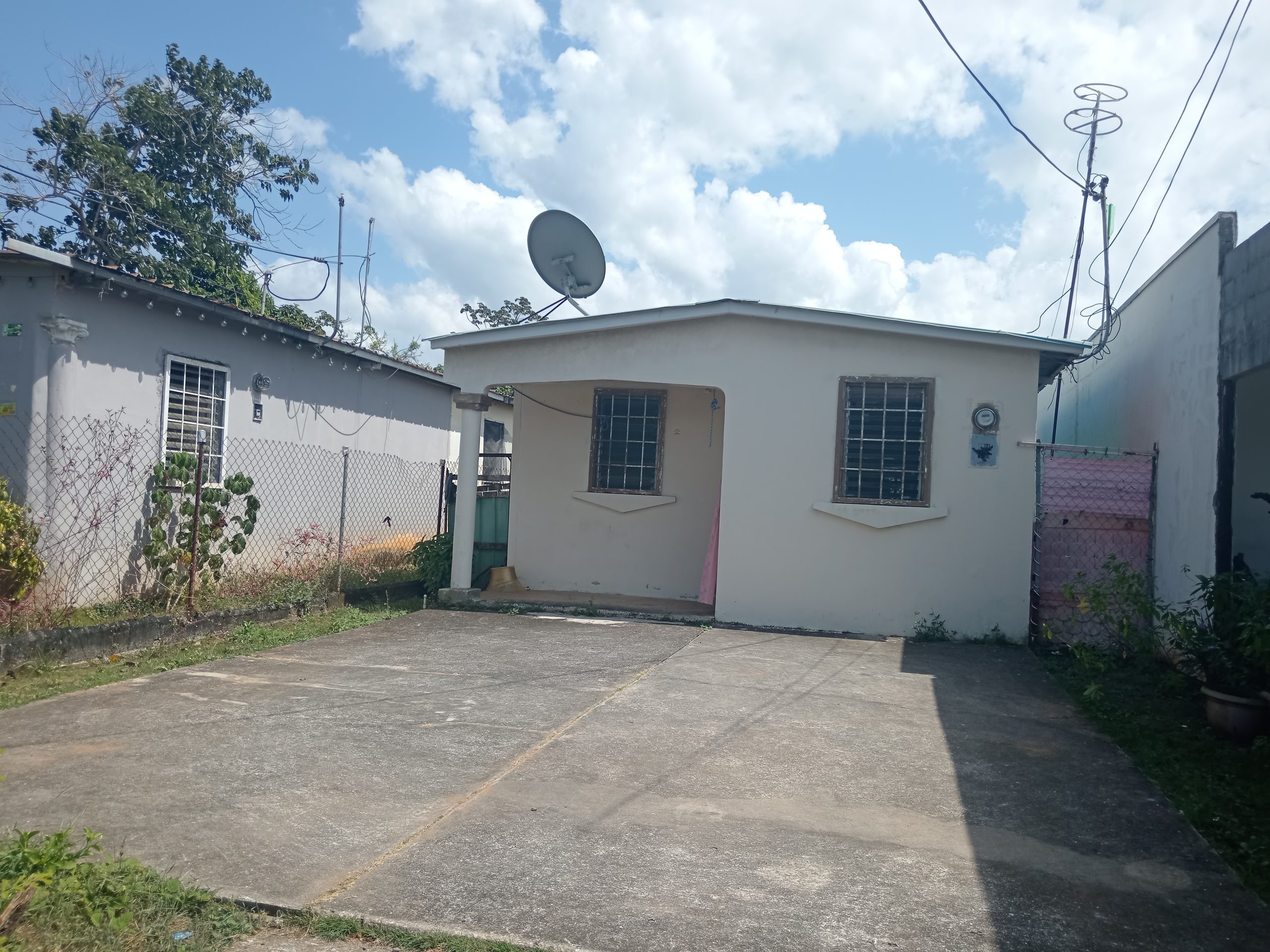 Arraiján, Residencial Vista Azul, Casa N-273